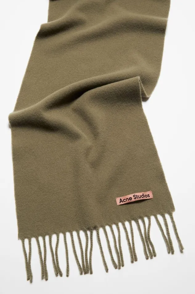 Acne Studios Fringe Wool Scarf 8211 Skinny Khaki Green Men Scarves Acne Studios Fringe Wool Scarf 8211 Skinny Khaki Green Men Scarves