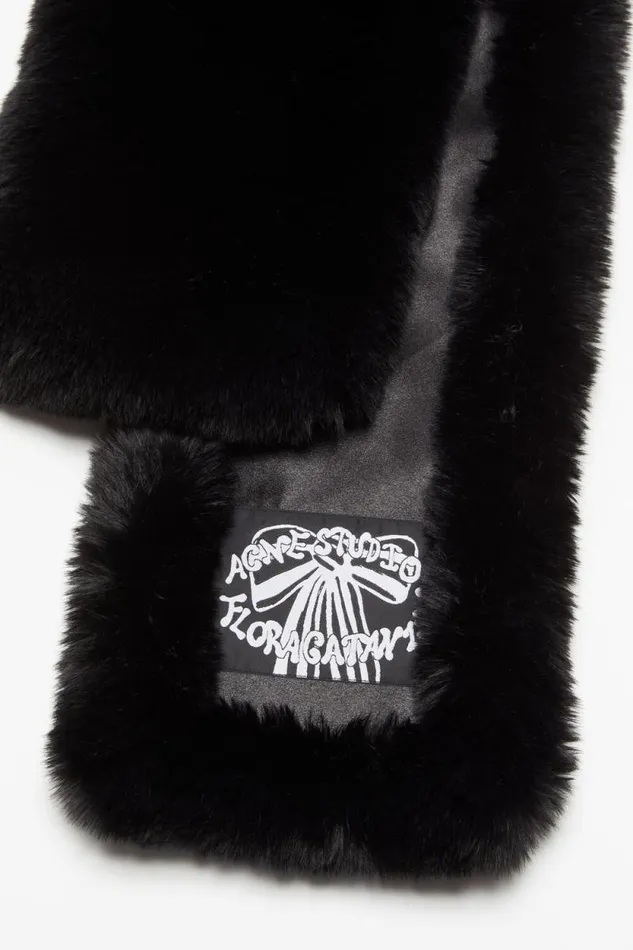 Acne Studios Furry Scarf Black Men Scarves Acne Studios Furry Scarf Black Men Scarves