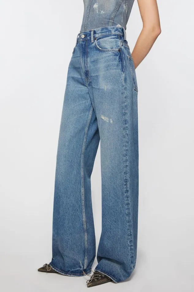 Acne Studios Relaxed Fit Jeans 8211 2022F Mid Blue Women Jeans