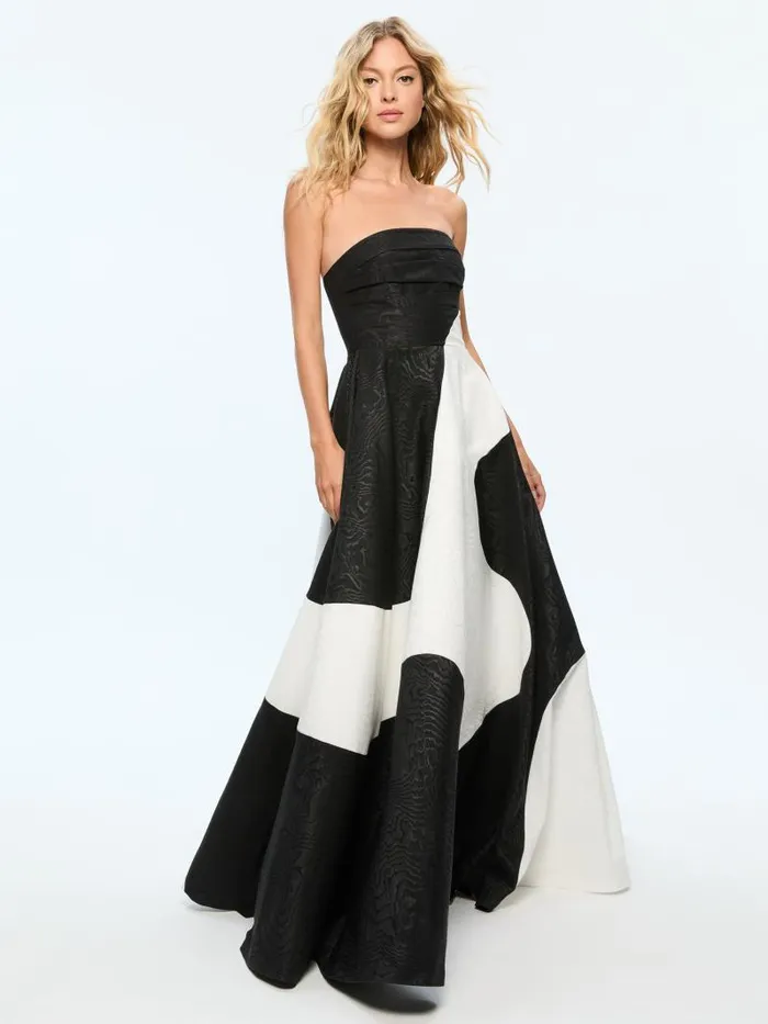 Alice Olivia BRIDGETTE STRAPLESS COLORBLOCK FLARED MAXI GOWN Blackoff White Women Dresses