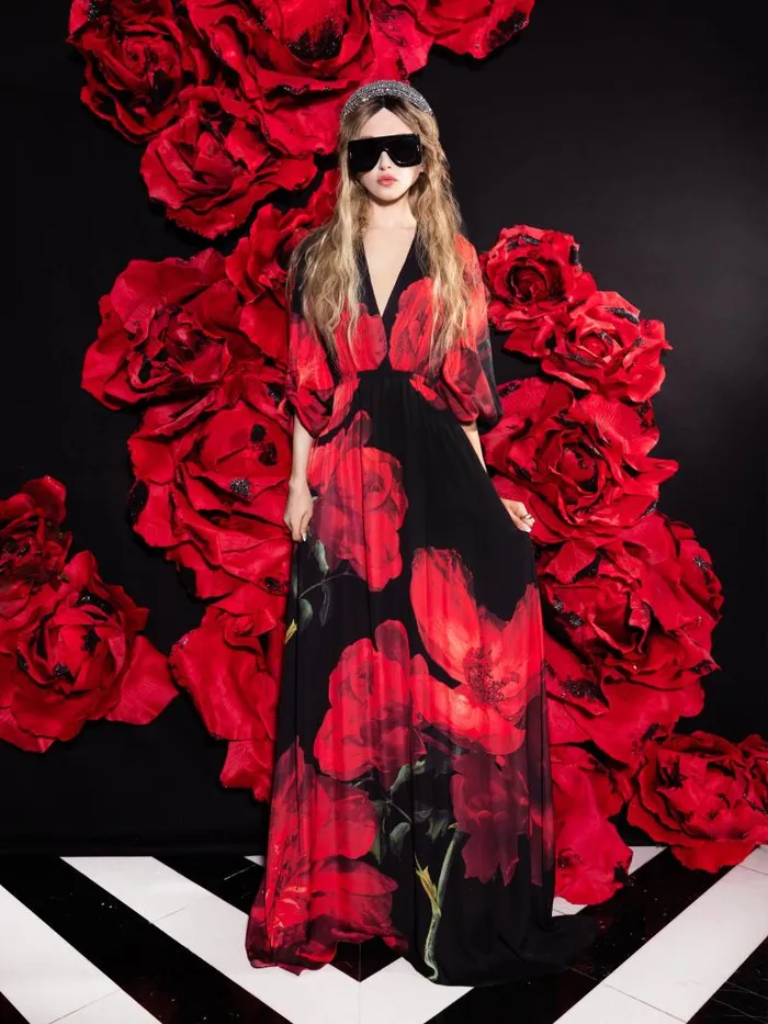 Alice Olivia CLARISSA DEEP V GODET MAXI DRESS Peony Petals Bright Ruby Women Dresses