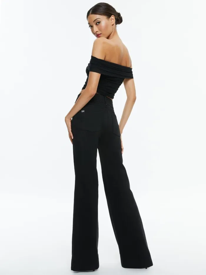 Alice Olivia ISADOLA OVER THE SHOULDER RUCHED TOP Black Women Tops