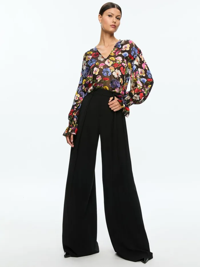 Alice Olivia ONICA COLLARED BLOUSE Timeless Blossom Women Tops