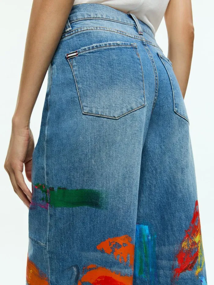 Alice Olivia TUCKER PAINTED BAGGY JEAN WITH DARTED KNEE Avery Bluemulti Women Pants