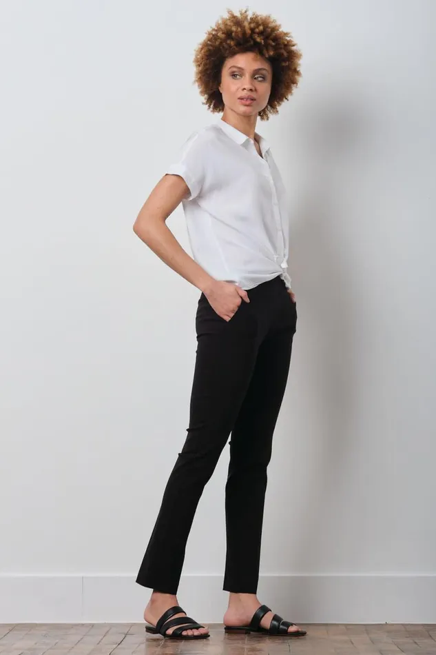 Avenue Montaigne LOUIS Signature Black Women Pants