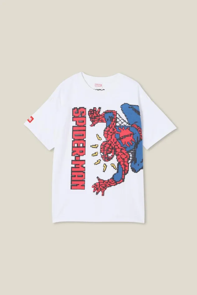 Boys 214 Tops and TShirts Cotton On License Quinn Short Sleeve Tee Lcn Mar Whitespiderman Crawl