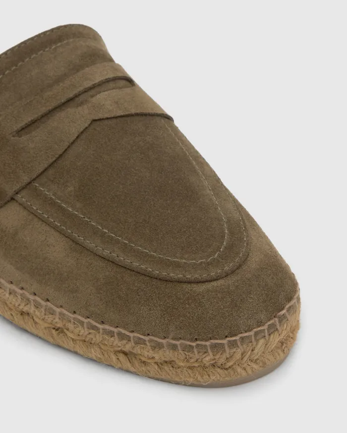 Castaer Nando T186 Verde Bosque Men Flat Shoes