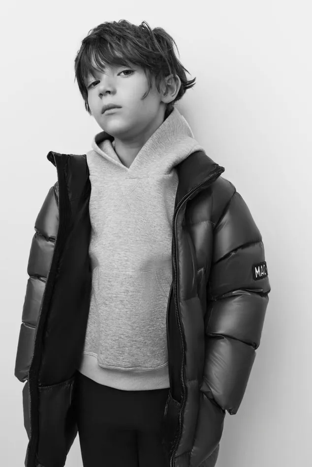 Coats and Jackets Kids Mackage KENNIE Lustrous Light Down Parka With Hood For Kids 814 Years Black Coats and Jackets Kids Mackage KENNIE Lustrous Light Down Parka With Hood For Kids 814 Years Black