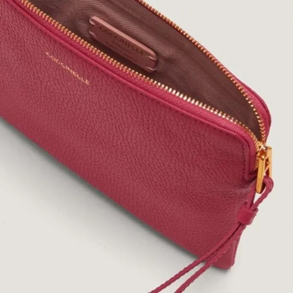 Coccinelle Alisas Medium Rosewood Women Coccinelle Pochette Coccinelle Alisas Medium Rosewood Women Coccinelle Pochette