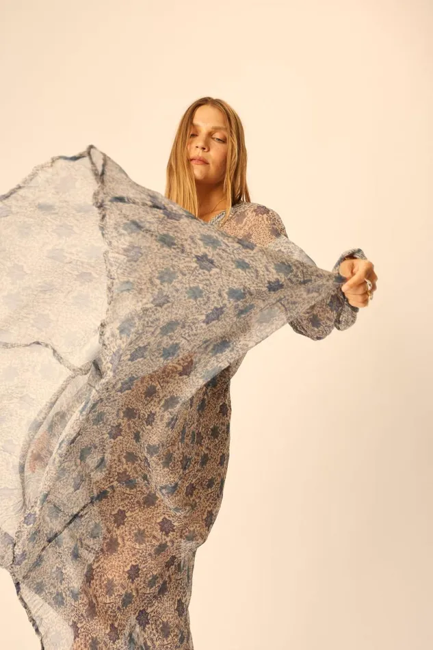Dresses Shop Natalie Martin FIORE MAXI Snowflake Sea