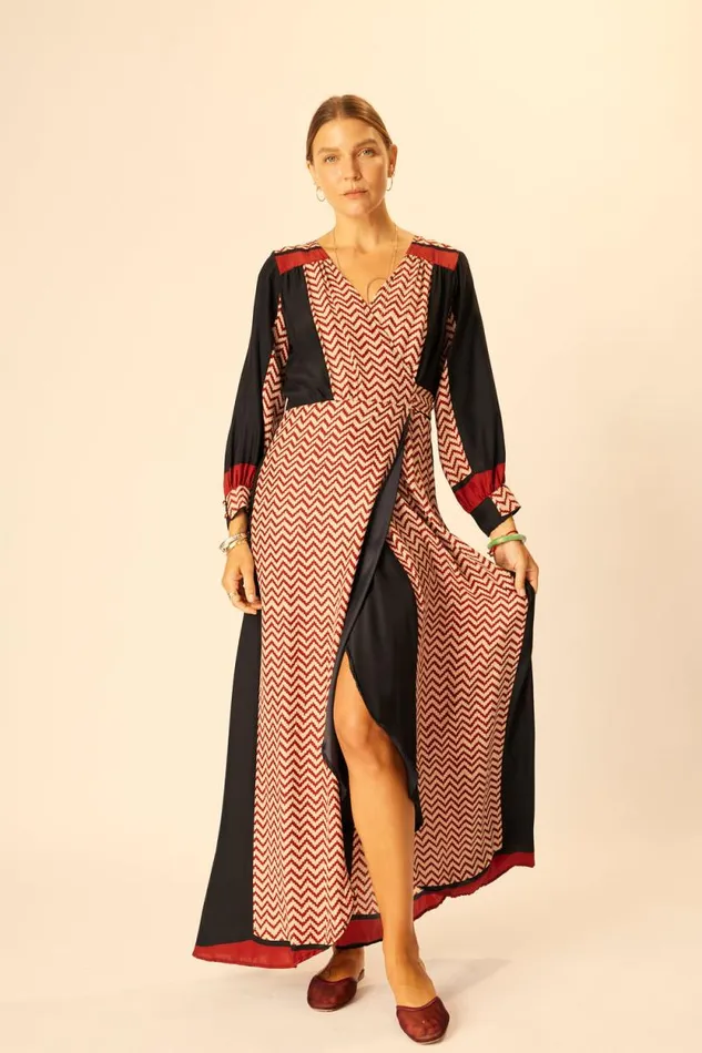 Dresses Shop Natalie Martin KATE LONG SLEEVE MAXI Block Zigzag Noire