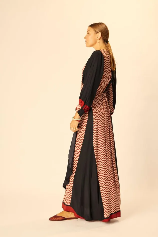 Dresses Shop Natalie Martin KATE LONG SLEEVE MAXI Block Zigzag Noire