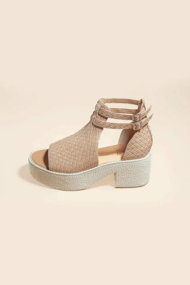 Elizabeth Heeled Sandals In Tan Tan Women Bohme Shoes