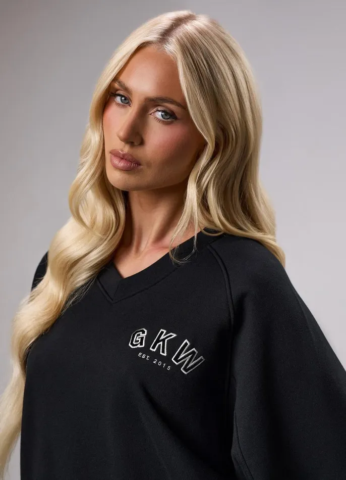 Gym King CoOrds Women GKW Sports Luxe V Neck Crew 8211 Black