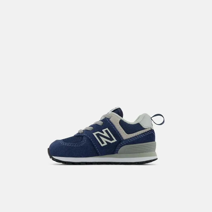 Kids 574 Core Bungee Navy With White New Balance Size 0 8211 10