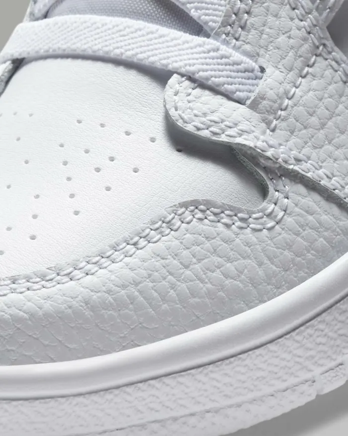 Kids Nike Jordan Jordan 1 Low Alt Whitewhitewhite
