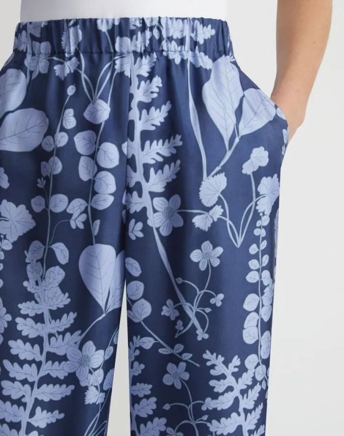 Lafayette 148 New York Frost Flora Print Silk Twill Perry Pant Midnight Blue Multi Ready To Wear Pants and Shorts