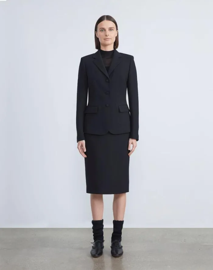 Lafayette 148 New York WoolSilk Crepe Pencil Skirt Black Ready To Wear Skirts