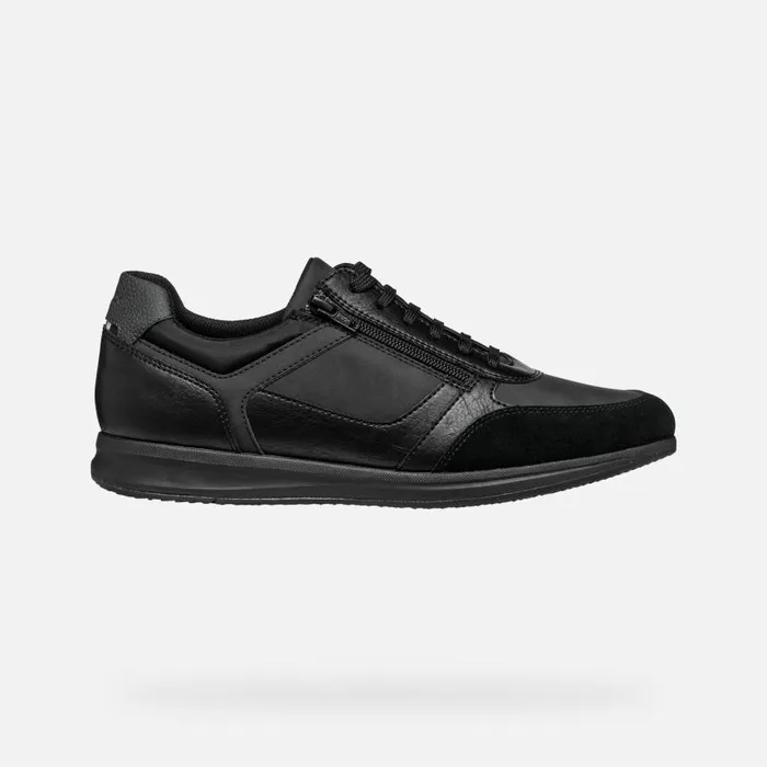 Man Geox Sneakers AVERY MAN Black Low Top Sneakers Black