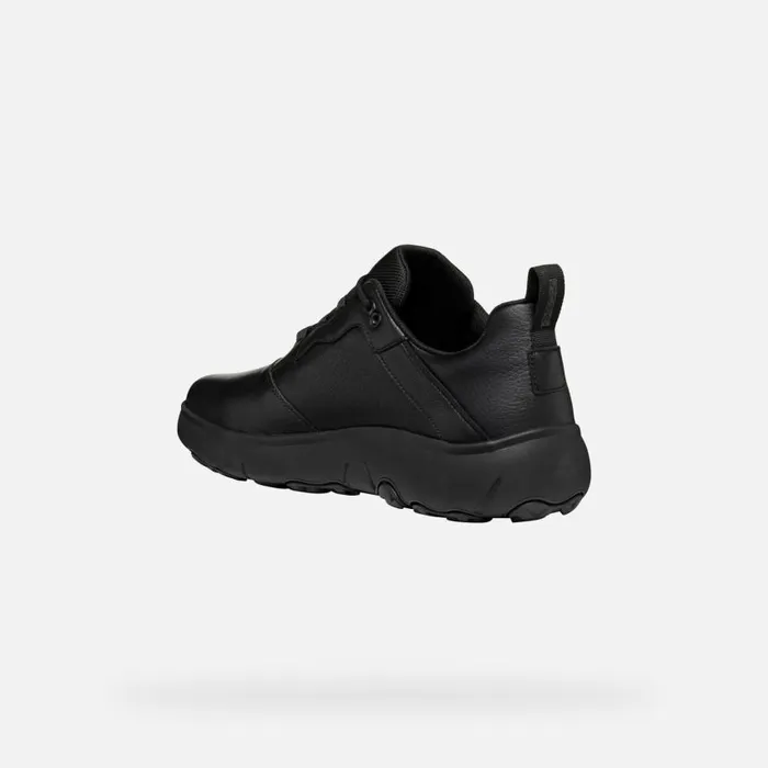 Man Geox Sneakers NEBULA GRIP ABX MAN Black Low Top Sneakers Black