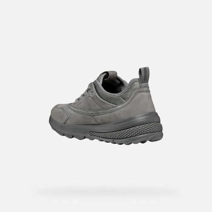 Man Geox Sneakers SPHERICA ACTIF MAN Dark Grey Low Top Sneakers Dark Grey