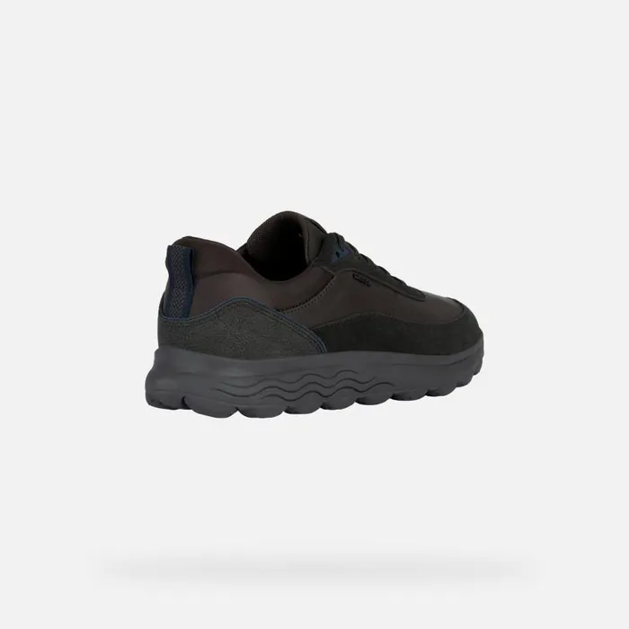 Man Geox Sneakers SPHERICA E Low Top Sneakers Coffee Man Geox Coffee