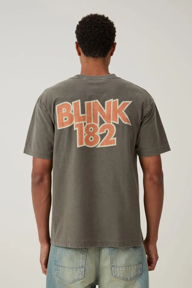 Men Graphic TShirts Cotton On Blink 182 Loose Fit TShirt Lcn Mt Marsh Brownbunny