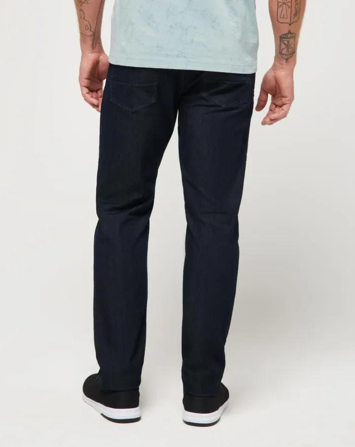 Men Jeans TravisMathew LEGACY FEATHERWEIGHT JEANS Dark Denim Men Jeans TravisMathew LEGACY FEATHERWEIGHT JEANS Dark Denim