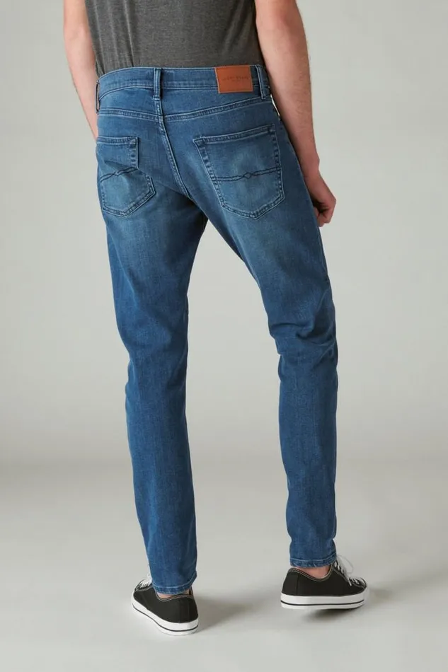 Men Lucky Brand Jeans 411 Athletic Taper Coolmax Stretch Jean Winfield
