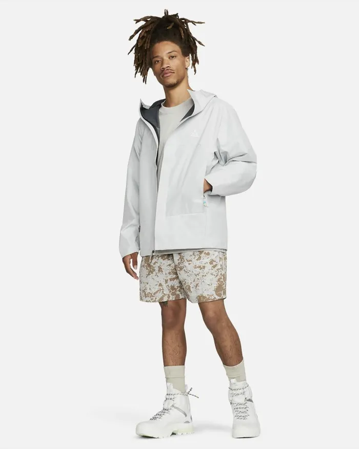 Men Nike Jackets ACG StormFIT 034Cascade Rains034 Photon Dustsummit White