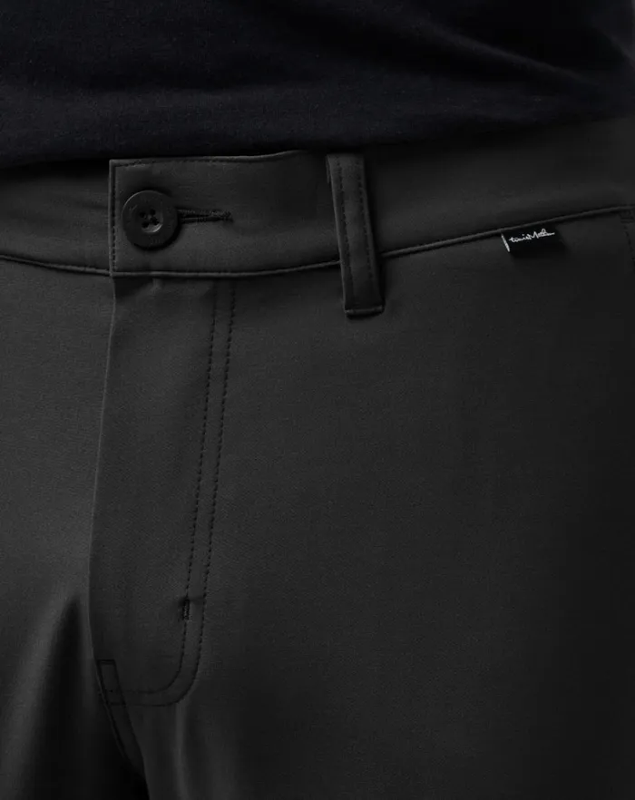 Men Pants TravisMathew OPEN TO CLOSE TECH CHINO PANT Black Men Pants TravisMathew OPEN TO CLOSE TECH CHINO PANT Black