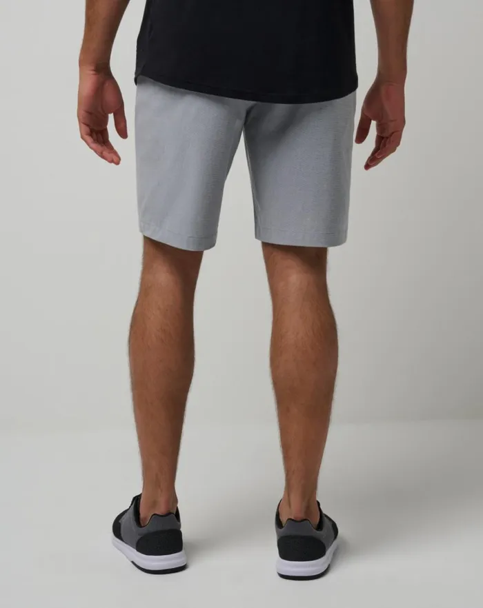 Men Shorts TravisMathew DAY DATE SHORT 9IN Sleet Men Shorts TravisMathew DAY DATE SHORT 9IN Sleet