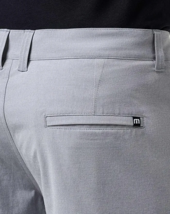 Men Shorts TravisMathew DAY DATE SHORT 9IN Sleet Men Shorts TravisMathew DAY DATE SHORT 9IN Sleet