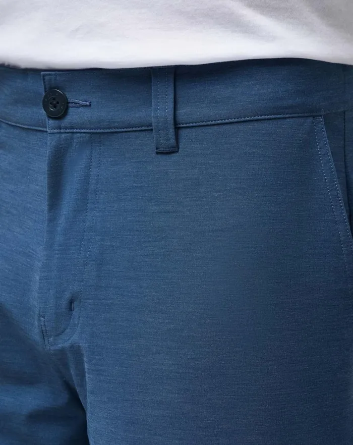 Men Shorts TravisMathew TECH CHINO SHORT 8IN Dark Teal Tiki Men Shorts TravisMathew TECH CHINO SHORT 8IN Dark Teal Tiki