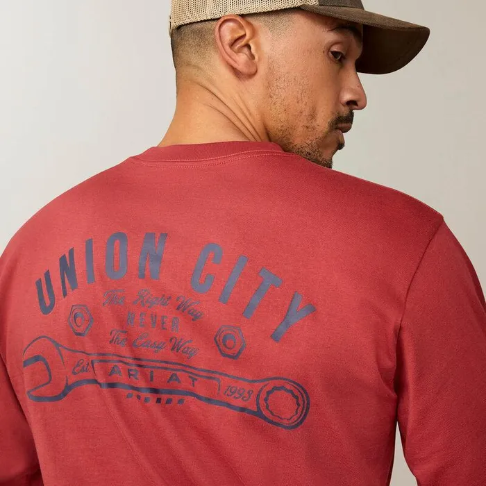 Men TShirts and Polos Ariat Rebar Cotton Strong Union City Brick Red Men TShirts and Polos Ariat Rebar Cotton Strong Union City Brick Red
