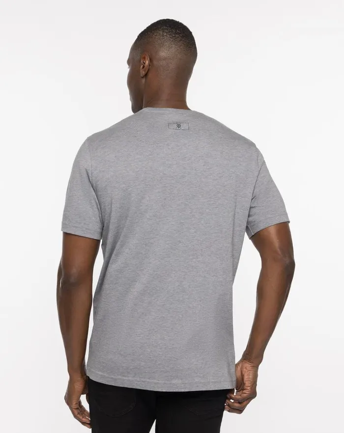 Men Tees TravisMathew ST ANDREWS SHADOWY PLAID TEE Heather Grey Men Tees TravisMathew ST ANDREWS SHADOWY PLAID TEE Heather Grey