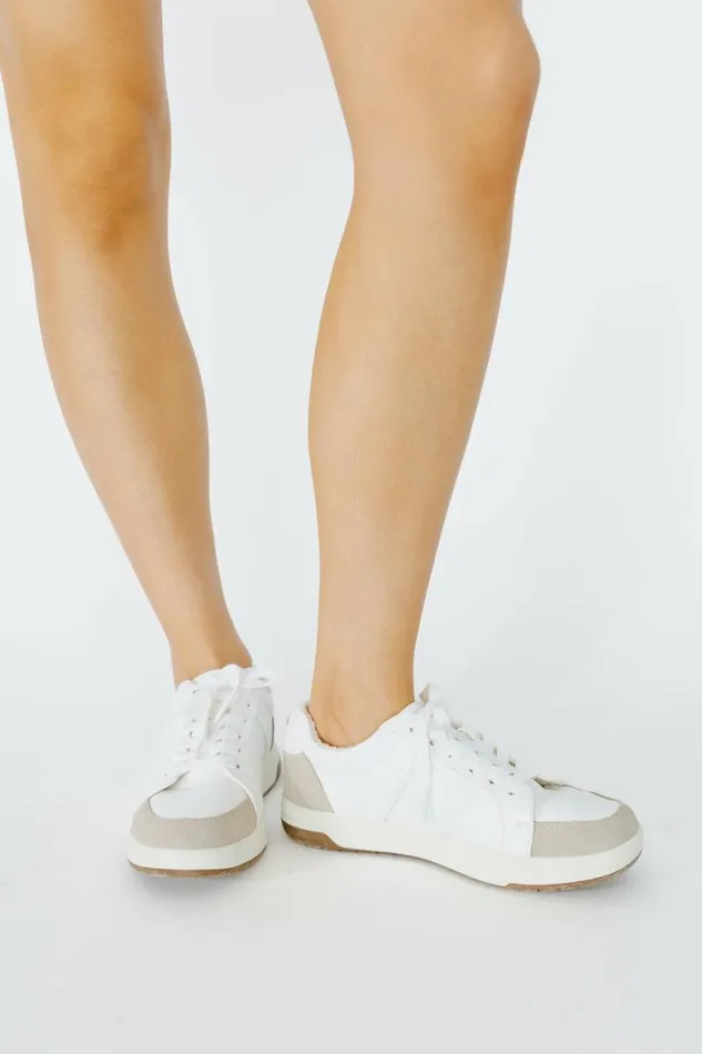 Nemesia Court Sneakers In White White Women Bohme Shoes