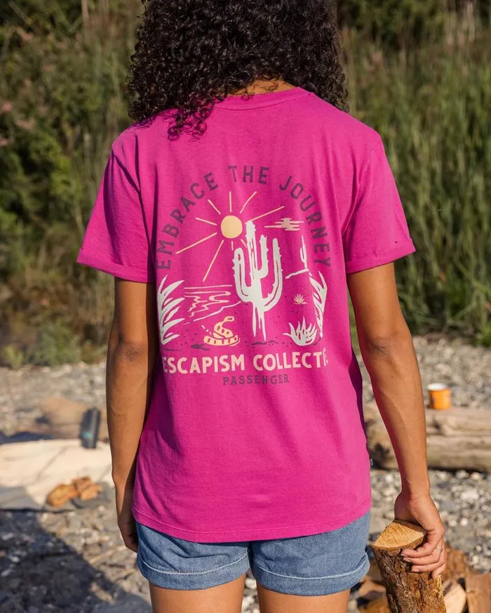 Passenger Clothing Arabica Recycled Cotton Oversized TShirt Fuchsia Women Tops and TShirts