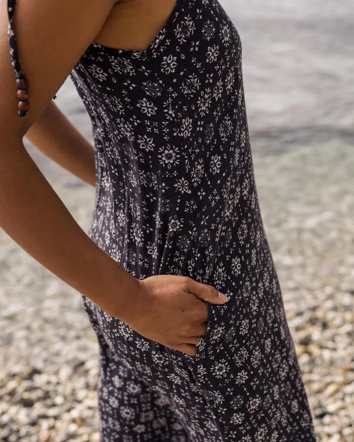 Passenger Clothing Breeze Maxi Dress Simple Tile Faded Black Women Dresses and Skirts