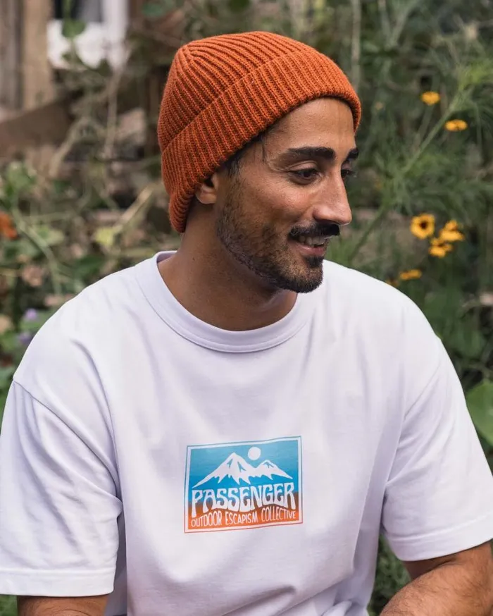 Passenger Clothing Compass Recycled 20 Beanie Rust WomenMen Beanies