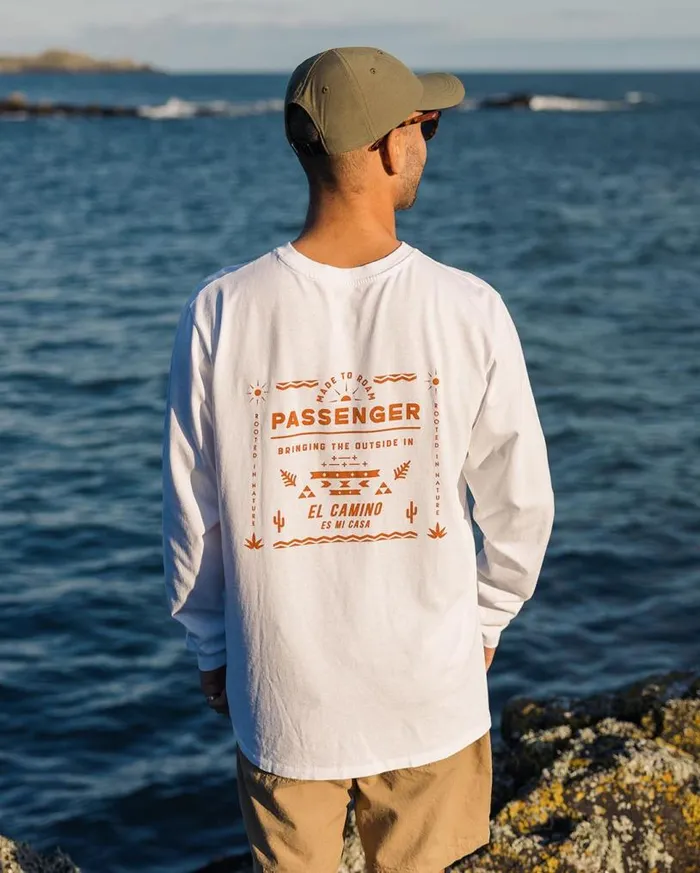Passenger Clothing Roam Free Recycled Cotton LS TShirt White Men TShirts and Vests