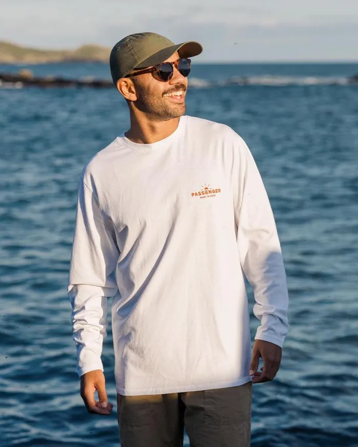 Passenger Clothing Roam Free Recycled Cotton LS TShirt White Men TShirts and Vests