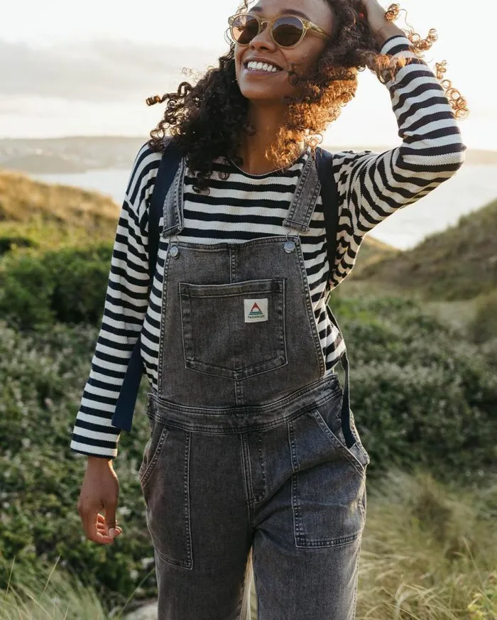 Passenger Clothing Roamist Organic Cotton Dungarees Washed Black Denim Women Dungarees and Trousers