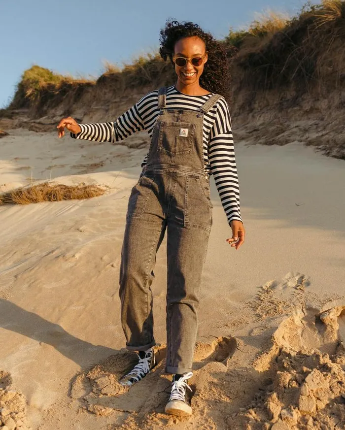 Passenger Clothing Roamist Organic Cotton Dungarees Washed Black Denim Women Dungarees and Trousers