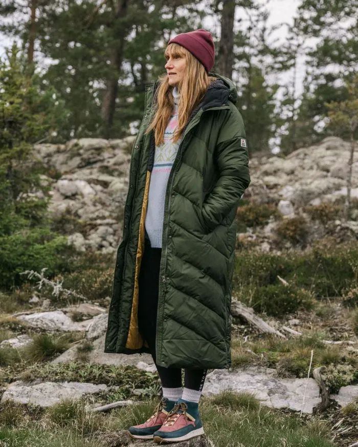 Passenger Clothing Tasman Recycled 20 Long Insulated Jacket Fir Tree Women Jackets
