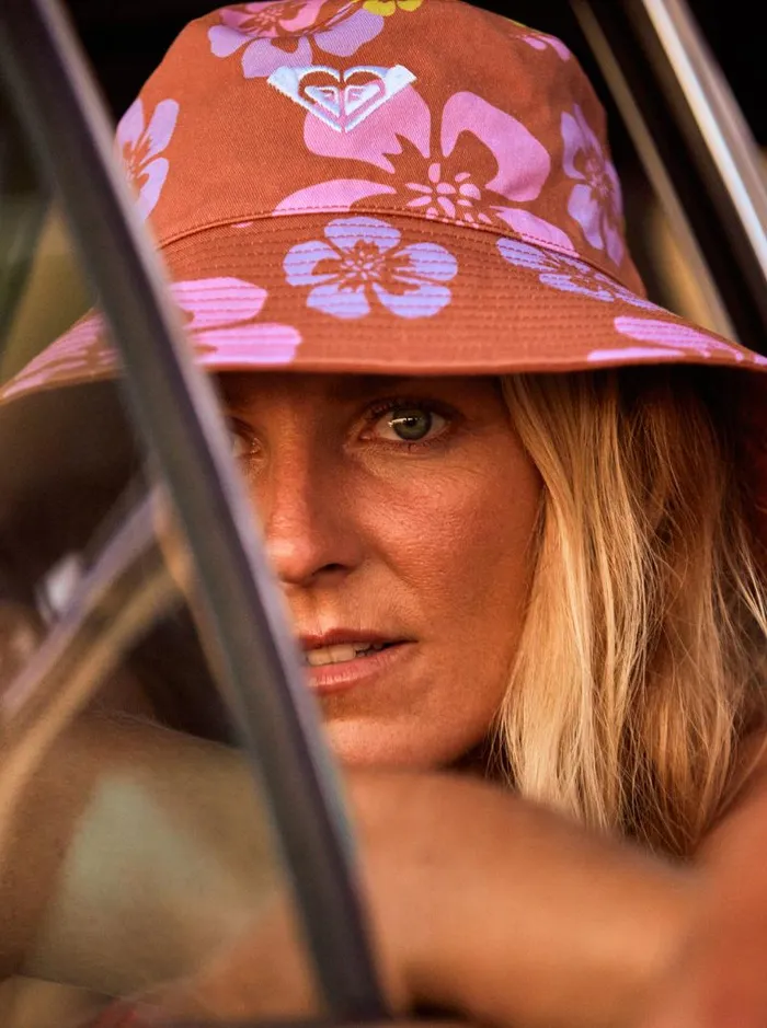 Roxy Hats SurfKindKate Bucket Reversible Hat Sunburn Positivity Paradise 8211 Women