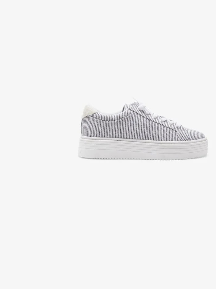 Roxy Sneakers Sheilahh 20 Shoes Navywhite 8211 Women Roxy Sneakers Sheilahh 20 Shoes Navywhite 8211 Women