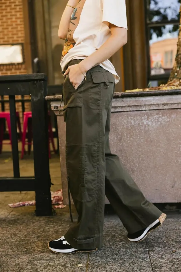 Savannah Cargo Pants In Olive Olive Women Bohme Pants