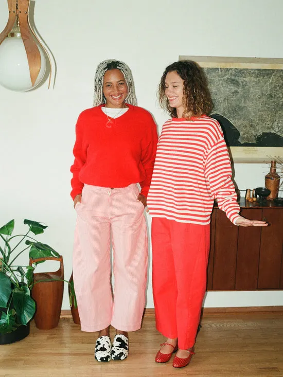 Tops Women 8220I Can8217t Believe it8217s Not Vintage8221 Crewneck Red Stripe Lisa Says Gah