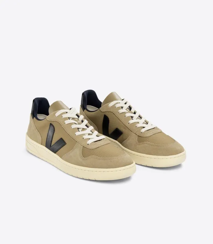 VEJA V10 Women V10 RIPSTOP DUNE BLACK